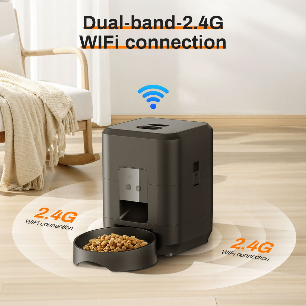 SmartServe Automatic Pet Feeder